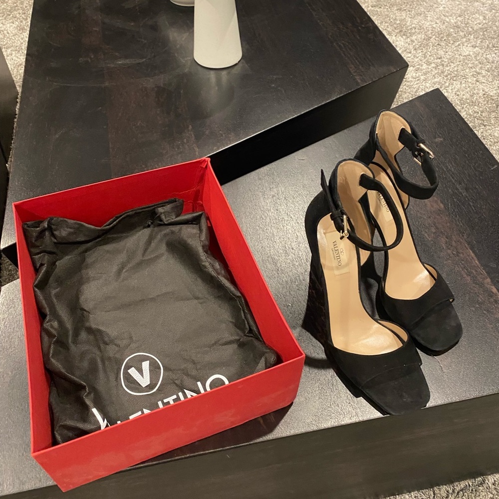 COPY - Valentino heels